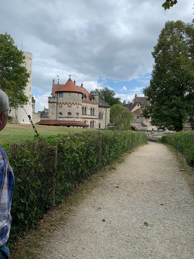 Auf dem Weg zum Schloss